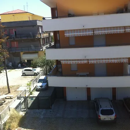 Bilocale Leopardi Appartement